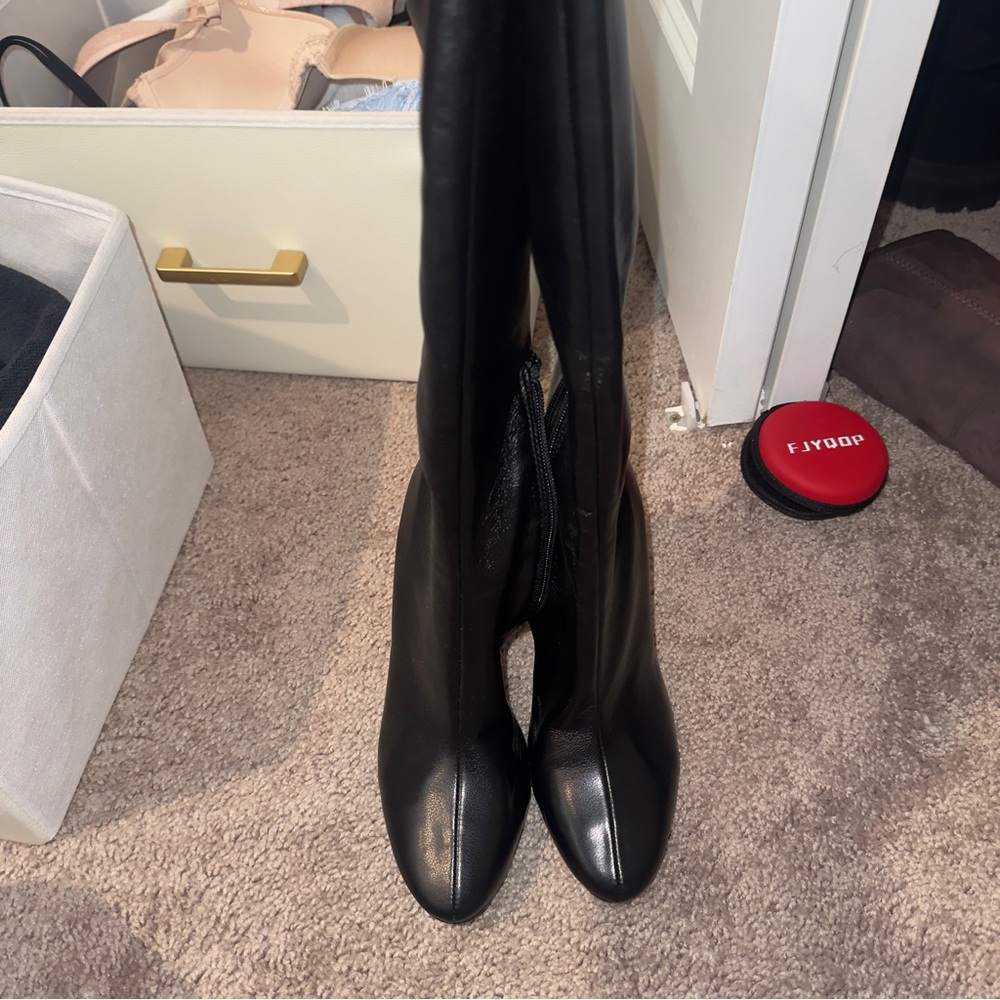 Steve Madden Black Heeled Boots - Picture 2 of 4
